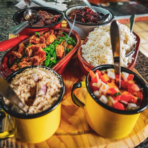Nosso Boteco é campeão de Feijoada no Prêmio Bom Gourmet PR 2026
