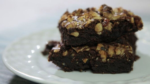 Como preparar brownie de chocolate, sobremesa fácil e rápida para o dia a dia