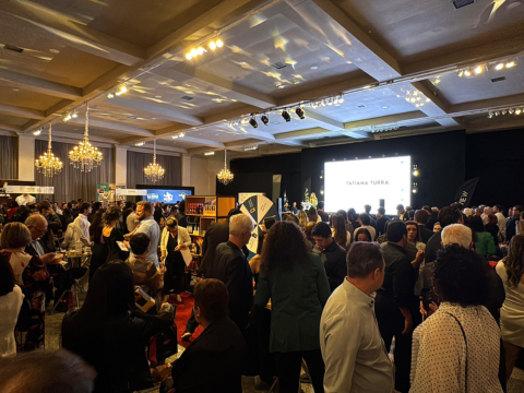 Prêmio Destaque Abrasel movimenta setor gastronômico nesta segunda-feira (3)