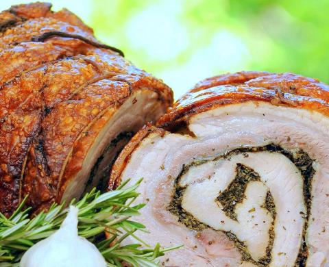 Sonka Trattoria vai ter Porchetta no forno a lenha domingo que vem