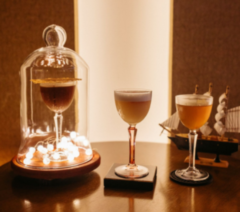 O que o Continental Batel nos ensina sobre uma experiência memorável em um bar