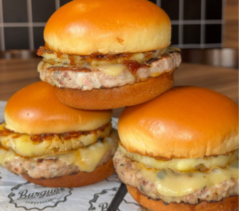 Começou! Veja aonde encontrar os hambúrgueres do Desafio Positivo CWBurguer, com preço fixo de R$ 39