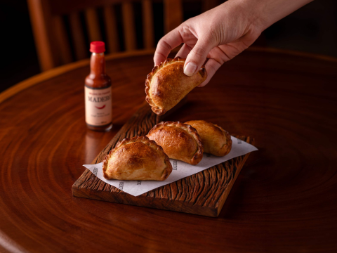 Empanadas artesanais ampliam presença no Grupo Madero 