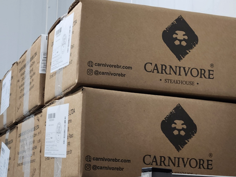 Carnivore Steak House acelera expansão da marca, investindo em indústria B2C de carnes defumadas