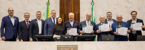 ADVB/PR é homenageada na ALEP por contribuição ao Paraná