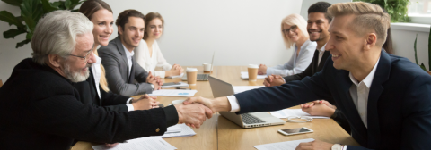 Sucessão empresarial: Conduzindo a transição executiva para preservar o legado com governança e estratégia