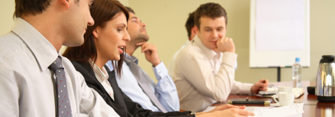 Seu time não precisa “aguentar pressão”. Precisa parar de se enganar