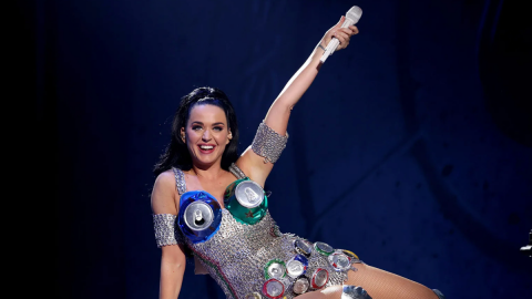 Katy Perry volta a Curitiba em turnê com hits e músicas inéditas
