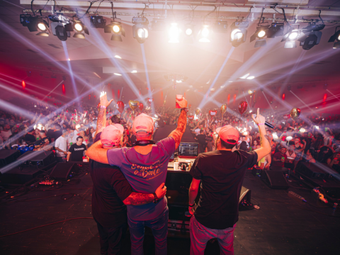 Bailinho do Bossa Sunset acontece na Pedreira paulo Leminski neste sábado (8)