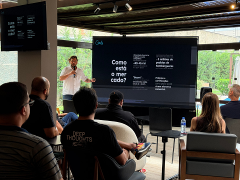 Bom Gourmet reúne hamburguerias para discutir estratégias de posicionamento e aumento de recompra