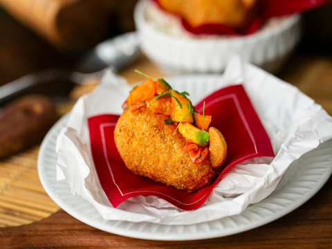 Gastronomix 2026 acontecerá na Pedreira Paulo Leminski, nos dias 11 e 12 de abril, reunindo chefs renomados, shows e pratos a partir de R$ 25