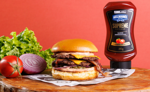 CWBurguer começa hoje (17), espalhando novos hambúrgueres por toda Curitiba