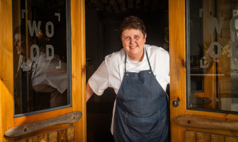 Ocre, de Roberta Sudbrack, celebra um ano com jantar harmonizado e reforça seu lugar entre os melhores do RS
