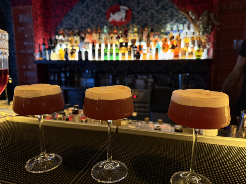 Onde a noite vira espetáculo: o Encouraçado Butikin redefine o jeito de sair para jantar em Porto Alegre