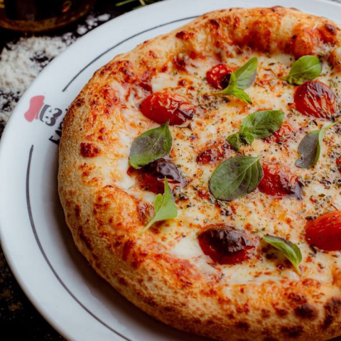 Farina Pizzaria Artesanal oferece 20% de desconto no Circuito Bom Gourmet de Inverno 2026