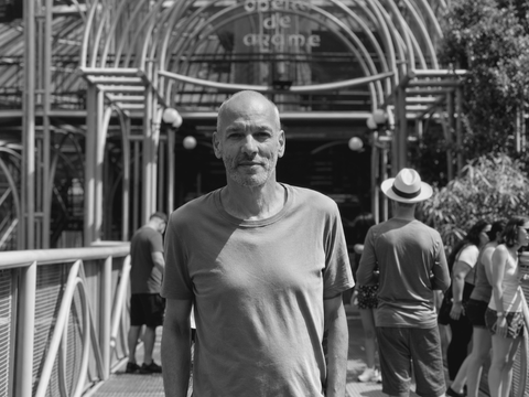 Helinho Pimentel, idealizador da Pedreira Paulo Leminski e Rua da Música, morreu neste domingo (30)