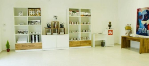 Marca italiana de café inaugura showroom em Curitiba