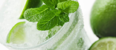 Mojito com frozen de abacaxi