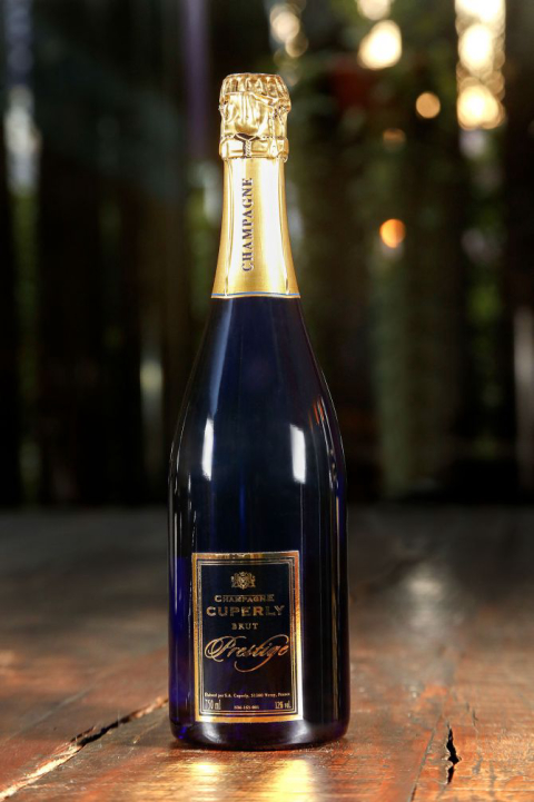 Vindouro promove jantar com champagne Cuperly