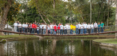 Vina, diversão e arte neste sábado no Passeio Público