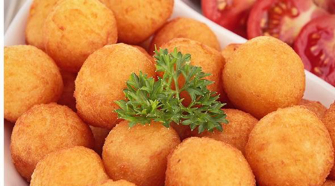 Bolinha de queijo