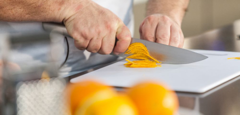 Flávio Frenkel na cozinha do Bom Gourmet; assista ao vivo