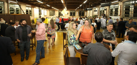 Abrasel-PR lança guia com mais de 500 restaurantes