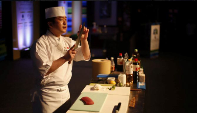 O chef Hirotoshi Ogawa, diretor geral da Sushi Skill Institute. Foto: Divulgação