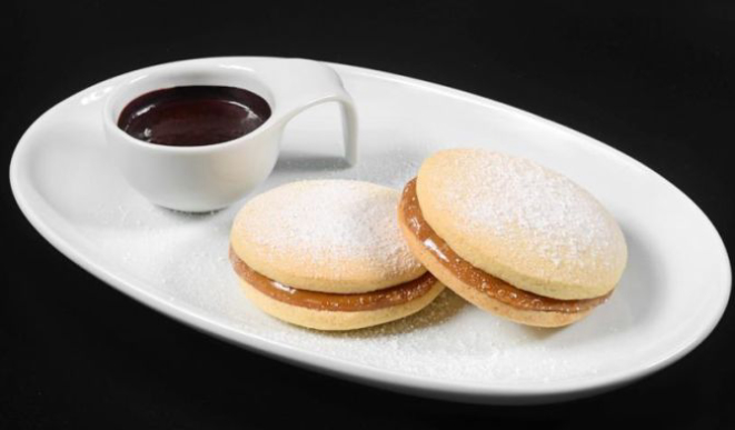 Alfajores  têm tamanho maior que o tradicional. Foto: Marcelo Krelling/Divulgação