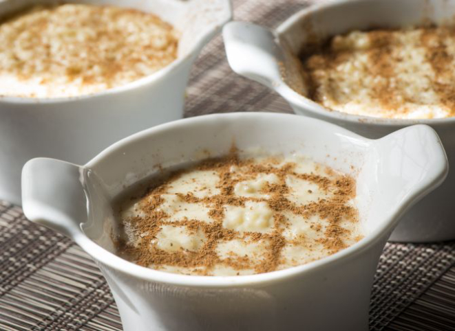 Arroz doce é uma das opções de sobremesa do menu degustação. Foto: Letícia Akemi/Gazeta do Povo