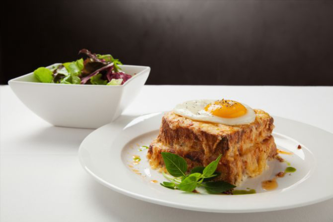 Croque madame do La Varenne. Foto: Divulgação