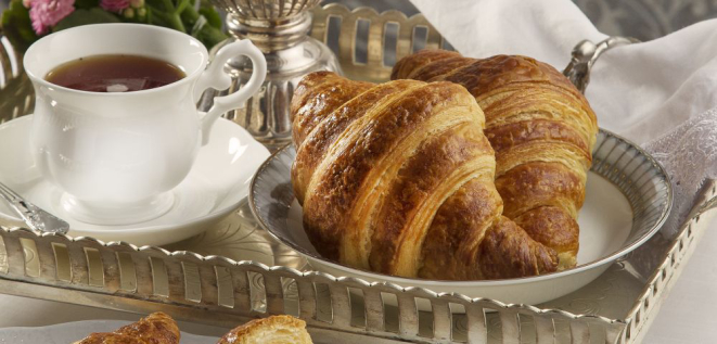 O croissant é um dos ícones da gastronomia francesa. Foto: Alexandre Mazzo / Gazeta do Povo.