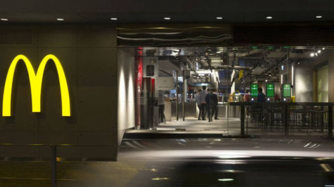 O restaurante fica em Admiralty Centre, uma torre empresarial no centro de Hong Kong. Fotos: Divulgação