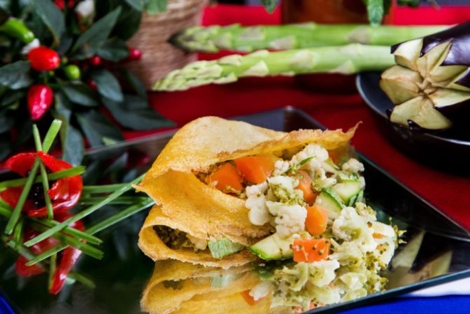 Crepe de legumes do Ticiano, restaurante no Quality Hotel. Foto: Divulgação