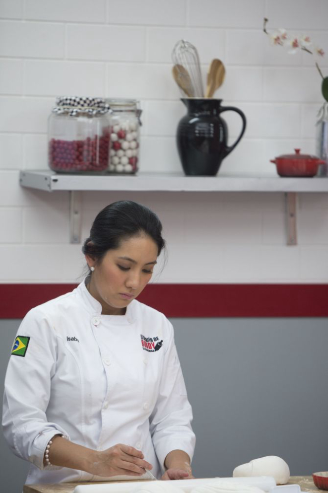 Isabel foi eliminada na primeira prova, mas destaca a experiência de participar do programa. "Viramos uma família", conta.  Foto: Divulgação