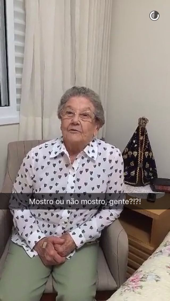 Palmirinha no seu primeiro dia de Snapchat. 