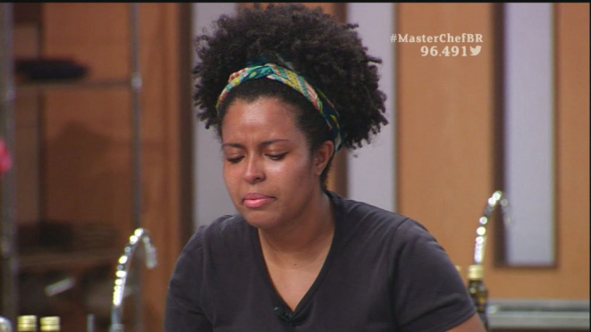 Hellen foi a primeira eliminada do MasterChef Brasil. Foto: reprodução Band.