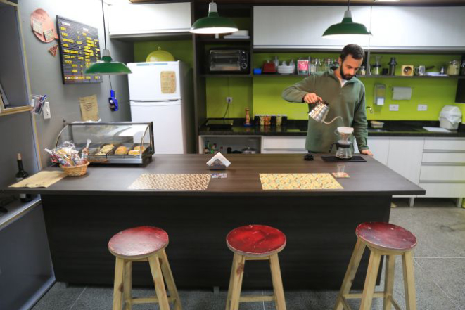 A cafeteria do Coletivo Alimentar antes da reforma. Foto: Ivonaldo Alexandre/Gazeta do Povo