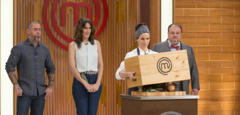 Helena Rizzo é convidada no MasterChef