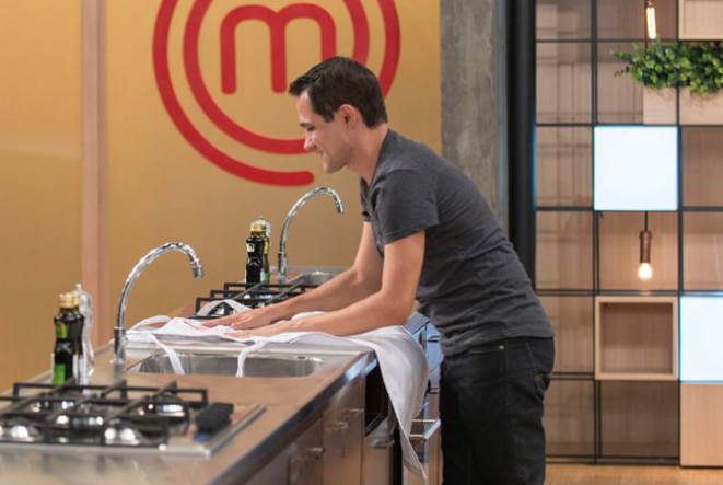 Pedro deixa o MasterChef.