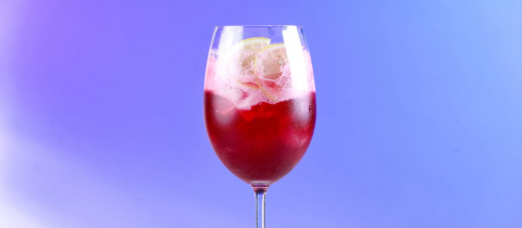 As bebidas que levam flores no Drink Festival Bom Gourmet