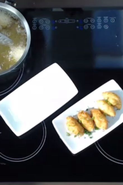 Bolinho de bacalhau: chef do Senac ensina receita em vídeo