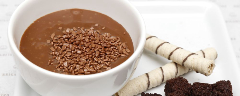 Doceria serve sopa de brigadeiro até o fim de agosto