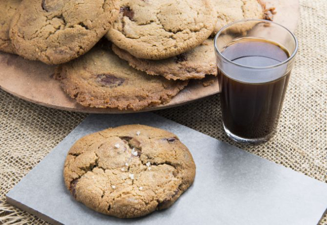 Cookie de gotas de chocolate e café na padaria Maçã. Foto: Letícia Akemi/Gazeta do Povo