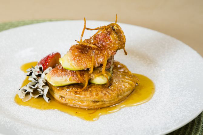 Gravação Bom Gourmet na fabrica co Chef Enzo Ambrosetti .Lulas em creme quente de batatas e maçãs,Medalhões de vitela com tomate cereja e berinjelas,Massa folhada com figos e caramelo de laranja