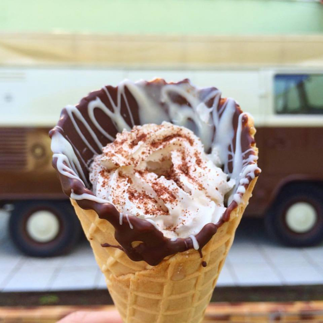 Café no cone, da Kombi n' Coffee. Foto: Divulgação
