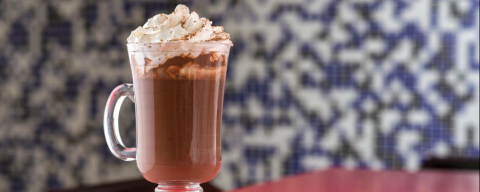 Para esquentar: três receitas de chocolate quente