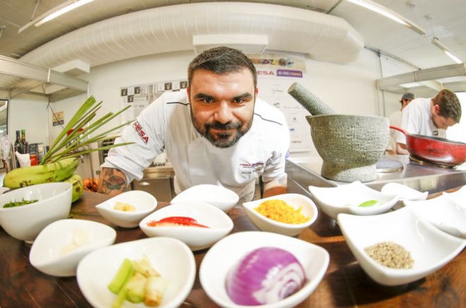 O chef Marcelo Amaral, do Lagundri, participa do Fórum Tutano de Gastronomia. Foto: Hugo Harada/Gazeta do Povo