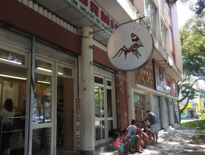 A Formiga funciona na Avenida Iguaçu desde 1952. Foto: Marina Fabri.