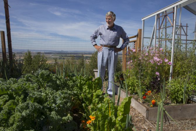 Graham Kerr, the "Galloping Gourmet" of television fame -- the cooking show ran from 1969 to 1971 -- in his garden at home in Mount Vernon, Wash., Aug. 26, 2016. In the 1970s, Kerr lurched from indulgence to asceticism and a denunciation of excess, including his own. Only gradually and with age, he said, did he find his way to a middle ground. (Ruth Fremson/The New York Times)